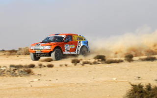 Illustration for article titled Bowler Nemesis GT4: A Dakar Racer For Public Consumption